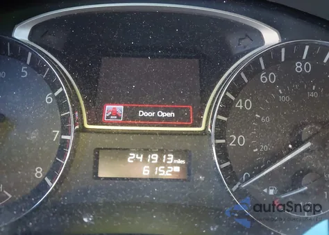 2015 Nissan Altima 2.5/2.5 S/2.5 Sl/2.5 Sv z USA, uszkodzony, nr VIN 1N4AL3AP6FN864822